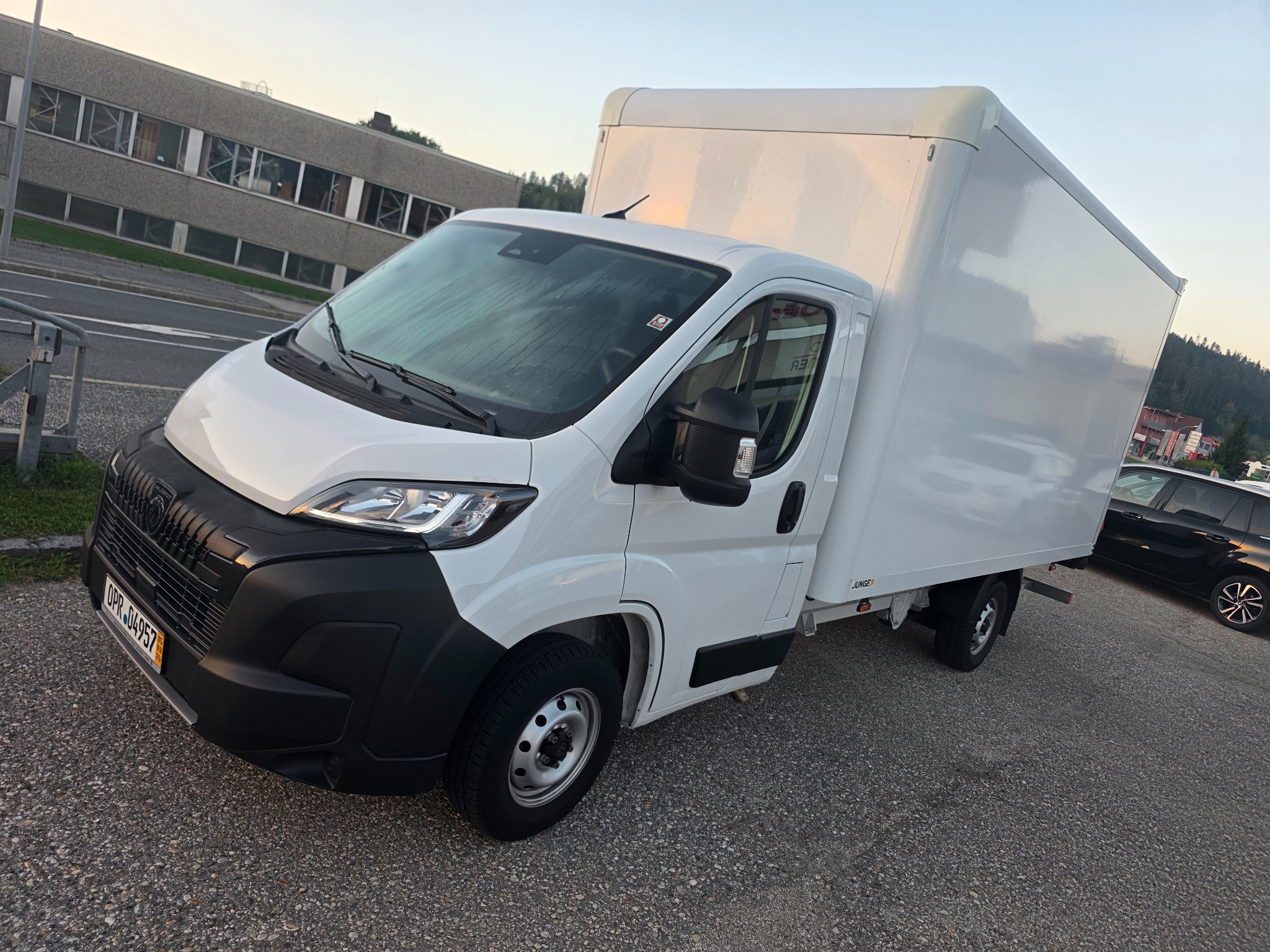 D&M Transporte Koffertransporter